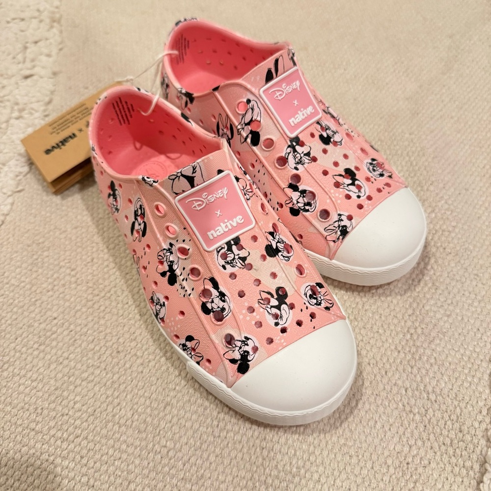 Disney x Native Kids Minnie Mouse Jefferson Shoes Size C10